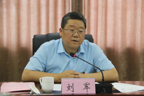 市纪委副书记刘军一行到钢城区开展监督工作