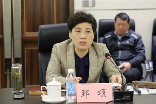 郅颂代表区委区政府向市交通运输局对钢城区交通运输工作的关心和支持